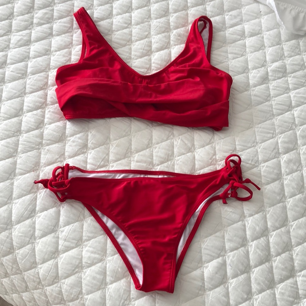 Custom Red Bikini (Med) Adjustable bottoms.(New)